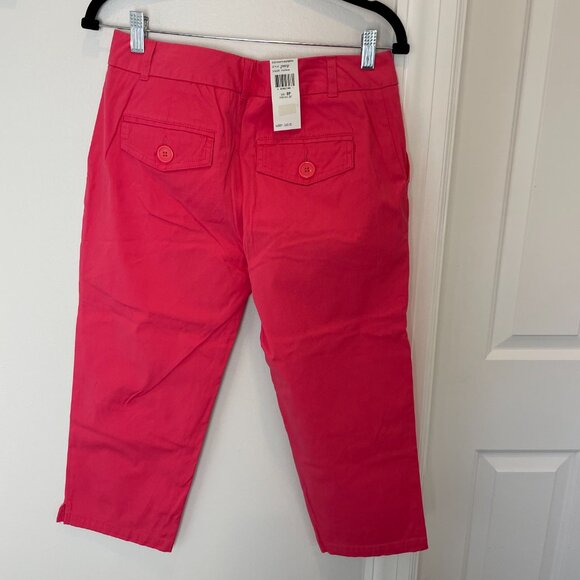 NWT IZOD capris 23" size 8P - bright pink - golf stretch - Picture 7 of 10